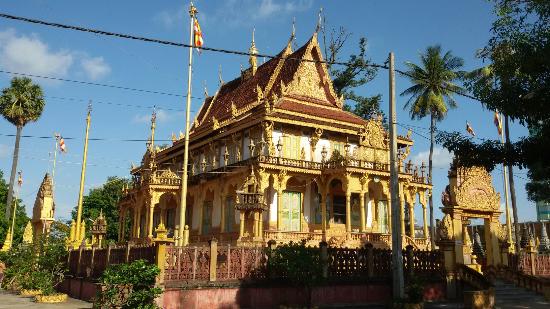 Angkor Chey Pagoda